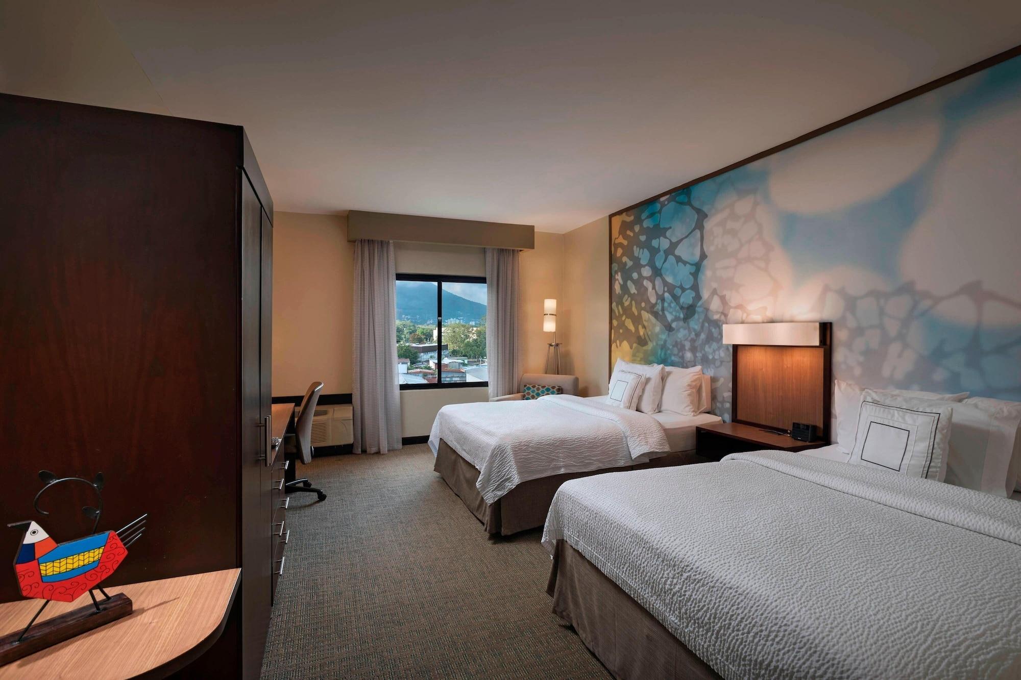 คอร์ตยาร์ด ซานซัลวาดอร์ Hotel ภายนอก รูปภาพ